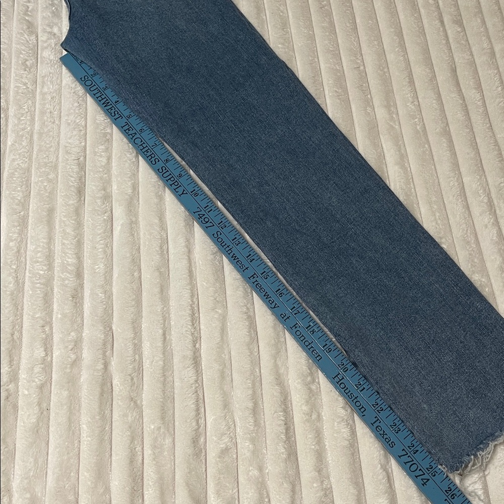 FRAME Le High Straight Jean | Size 26 - Picture 9 of 9